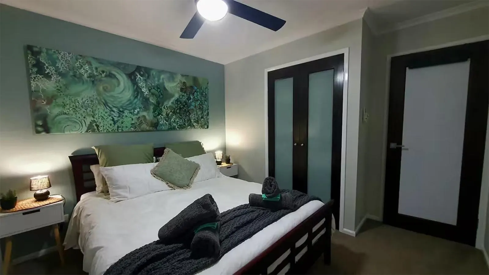 Holiday home Tranquil Noosa Oasis, Magnesium Pool, Putting Green & Kayaking Australia